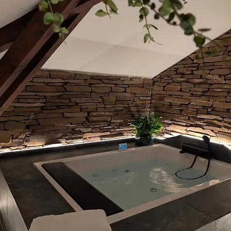 A Fleur De Couette 3* Auvelais